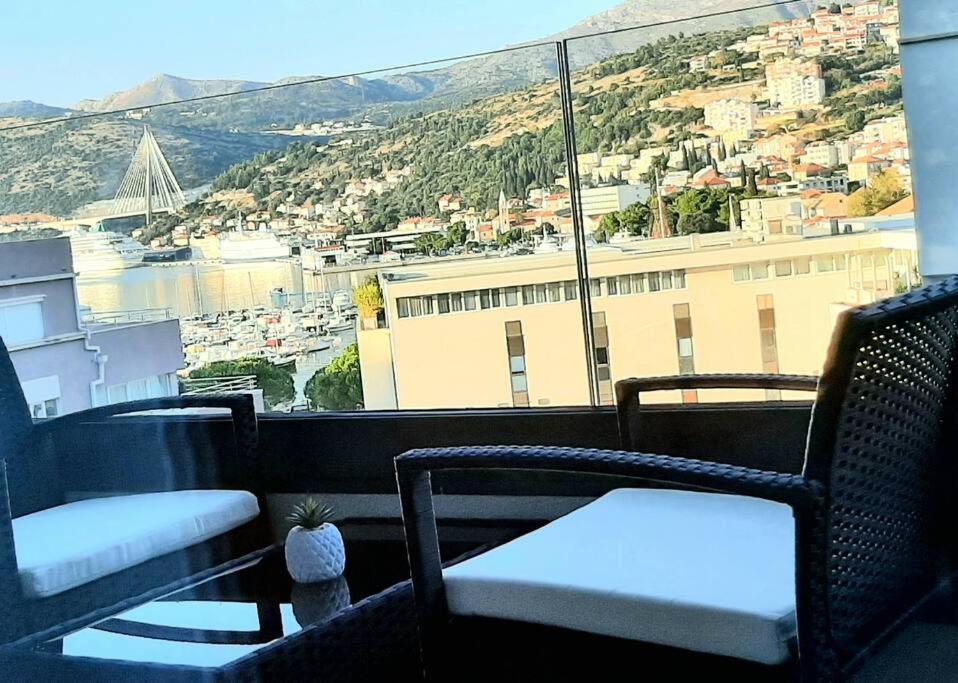 Gorgeous Dubrovnik Sea View Apartment With Free Parking エクステリア 写真
