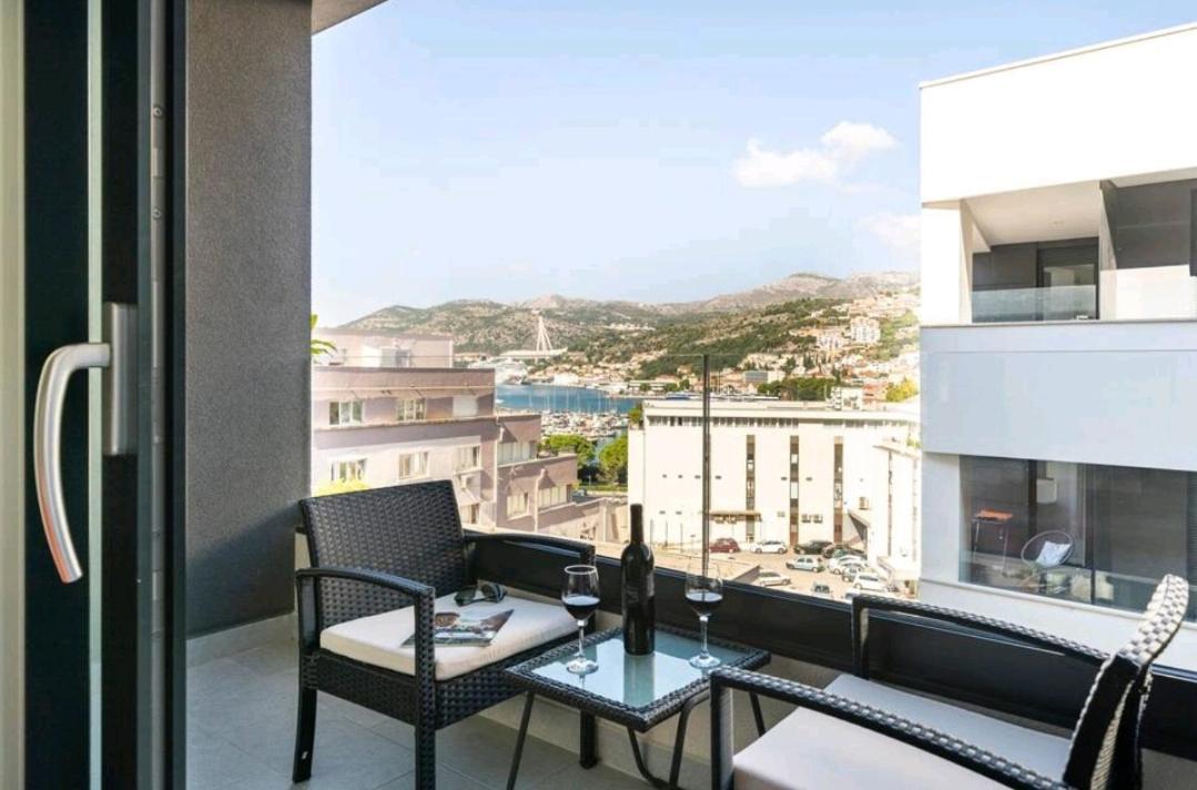 Gorgeous Dubrovnik Sea View Apartment With Free Parking エクステリア 写真